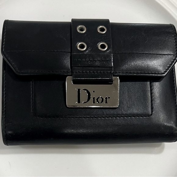 Dior Street Chic black leather wallet with COA. - Picture 1 of 12
